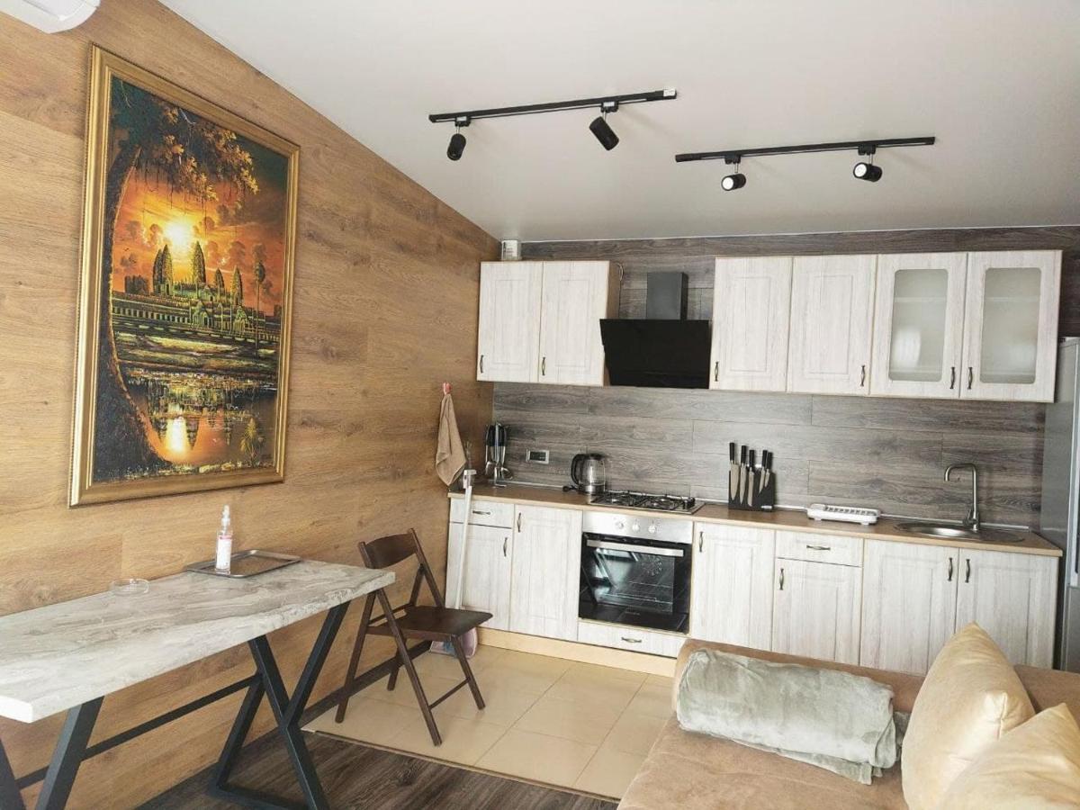 Kambodzha Na Dynae Villa Vylkove Bagian luar foto